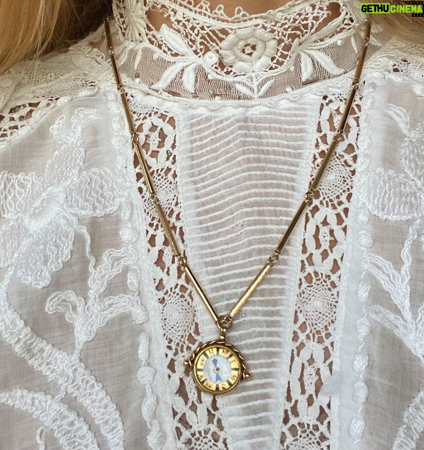 Hilary Swank Instagram - Sunday appreciation post… As a lot of you know, I love vintage. If I’m not wearing sustainable @missionstatement I’m buying #Vintage 💝 I’m a sucker for this Edwardian era, love the white delicate lace. Also, #VintageJewelry is always a part of my collection. 😍 Introducing you to two people who’s sites I frequent @barnabyjackvintage and @charmcony 💫 Enjoy checking them out!