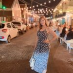 Hilda Abrahamz Instagram – La vida es un regalo maravilloso lleno de oportunidades espectaculares para aquellos que son personas serias, responsables, respetuosas,éticas y profesionales 💪🌍💼
Cuando tienes una trayectoria intachable que te respalda, el universo te abre puertas y te invita a descubrir nuevos horizontes. 🚪🔓💼
Cada día es una nueva chance para crecer, aprender y alcanzar tus metas. 🌟📚🎯
¡No hay límites para lo que puedes lograr cuando te comprometes con la excelencia y te esfuerzas por ser la mejor versión de ti mismo! 🏆💪💫
Recuerda siempre ser agradecido por las oportunidades que se te presentan en el camino y disfrutar cada momento al máximo. 🙏😊🌼
¡Aprovecha cada día como si fuera una aventura emocionante y verás cómo la vida te sorprende con sus maravillas! 🌟✨🌈
¡Tú tienes el poder de hacer de tu vida una historia épica llena de éxitos y felicidad! ¡Adelante, conquista tus sueños! 💪🌟😄
#HildaAbrahamz #VidaMaravillosa #OportunidadesEspectaculares #ÉxitoTotal 🌈🌟🚀