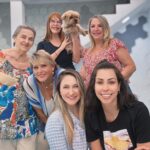 Hilda Abrahamz Instagram - ¡Celebremos la unión familiar en este día especial de Pascua de Resurrección! 🐣💖 Es el momento perfecto para reconectar y fortalecer nuestros lazos. 👨‍👩‍👧‍👦💪❤️ Compartamos risas, abrazos y momentos inolvidables. 🥰🌸💃 La familia es nuestro mayor tesoro y hoy es el día ideal para valorar y apreciar a nuestros seres queridos. 🌼💕 Las amo 💜✨✨✨ ¡Unámonos en amor y armonía en esta festividad única! 🎉🐰🤗 #UniónFamiliar #FelizPascua