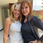 Hilda Abrahamz Instagram – 📸 Capturando momentos inolvidables con mi mejor amiga @carolina.perpetuo … porque la verdadera amistad es como una hermandad. 👭💕

En esta foto, veo más que una simple imagen: veo años de risas compartidas, secretos guardados y apoyo incondicional. Cuando miro a mi lado, veo a alguien que siempre ha estado ahí para mí, en los buenos y malos momentos. Alguien que ha sabido cómo levantarme cuando más lo necesitaba y celebrar mis logros como si fueran los suyos propios.

La verdadera amistad es un regalo invaluable. Es tener a alguien con quien puedo ser completamente auténtica, sin temor a ser juzgada. Es sentirme comprendida incluso cuando no digo una palabra. Es tener a alguien que me conoce, incluso sin necesidad de explicaciones.

En esta foto, nuestros rostros reflejan todo el amor y la complicidad que hemos construido a lo largo de los años. No importa qué tan lejos estemos o cuánto tiempo pase entre nuestros encuentros, nuestra conexión es eterna. Es un lazo que trasciende la distancia y el tiempo.

Hoy quiero agradecer a mi mejor amiga por ser mi confidente, mi compañera de aventuras y mi apoyo inquebrantable. Gracias por ser esa persona especial en mi vida que siempre está dispuesta a escuchar, aconsejar y brindar un hombro en el que apoyarme.

Celebremos la amistad verdadera, aquella que nos da fuerzas cuando flaqueamos y nos llena de alegría cuando estamos juntas. Aquella que nos recuerda que no importa lo que pase, siempre estaremos ahí la una para la otra.

Etiqueta a tu mejor amiga en los comentarios y comparte este mensaje de amistad verdadera. 🌟💖”

#HildaAbrahamz #CarolinaPerpetuo