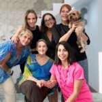 Hilda Abrahamz Instagram – Y así pasamos la tarde con la familia en nuestra casa 💜✨✨✨

Feliz día de la madre 💜✨✨✨✨✨

Me siento feliz de disfrutarte mamá @hildanavarro34 gracias hija mía @danielagrate por siempre ser tan especial y cocinar para nosotras.💜✨✨✨

Las amo ✨✨✨✨