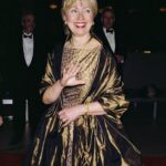 Hillary Clinton Instagram – Met Gala looks over the years! (I told Anna Wintour I’d come every 20.) #tbt

Photos: Getty