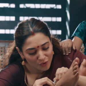 Hiphop Tamizha Instagram - Let the melodious strains of a lullaby weave your playlist🍃🎶

Catch #JoJo video song from #Aranmanai4🏚 streaming now

A @hiphoptamizha Musical 🎶

🎙 #MeenakshiIlayaraja
✍ @ko.sesha

#Aranmanai4FromMay3

#SundarC @khushsundar @avnimedia @benzzmedia @tamannaahspeaks @raashiikhanna @santhoshprathapoffl @venkattragavan @krishnasamye @fennyoliver @devanandha.malikappuram @yogibabu.official_ @garuda_ram_official @the_ksravikumar @actorjayaprakash.official @sanjayduguoffical @brinda_gopal @vichuviswanath #SindhoorStudio #ThinkMusic @teamaimpro @gobeatroute
