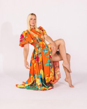 Holly Holm Instagram - I made this $15 dollar moo moo dress look pretty fly. 😉 #throwback