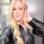 Holly Holm Instagram - On our way. Press conference #ufc300 🙂