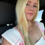 Holly Holm Instagram – On my way to UFC X! I’ll be at the @modelousa booth. Stop by and say hi!
