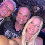 Holly Holm Instagram - Supporting all our 505 fighters here at @bareknucklefc tonight! With my pops and my big bro @holm3283_the_barber
