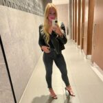 Holly Holm Instagram –