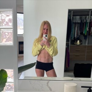 Holly Holm Instagram - 