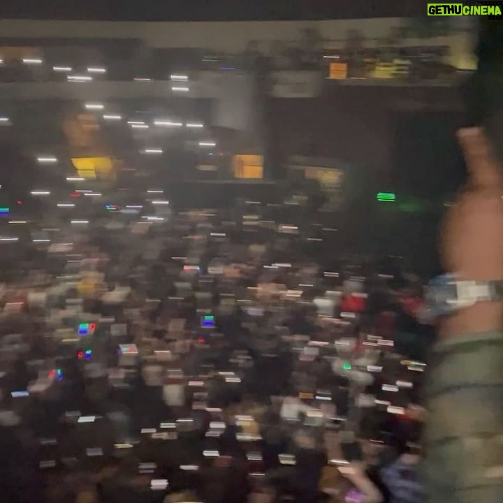 Holly Holm Instagram - @liltunechi last weekend! Came out to some Phil Collins and I’m just gonna say it now… my favorite intro of any concert to date. Sorry I cut the video short- I had to set my phone down so my hands were ready to play the air drums when it came to the “da-da da-da da da da duh dat dat” part. #iykyk. Such a good time with great people.