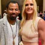 Holly Holm Instagram - LEGENDS. Thank you all for the inspiration.