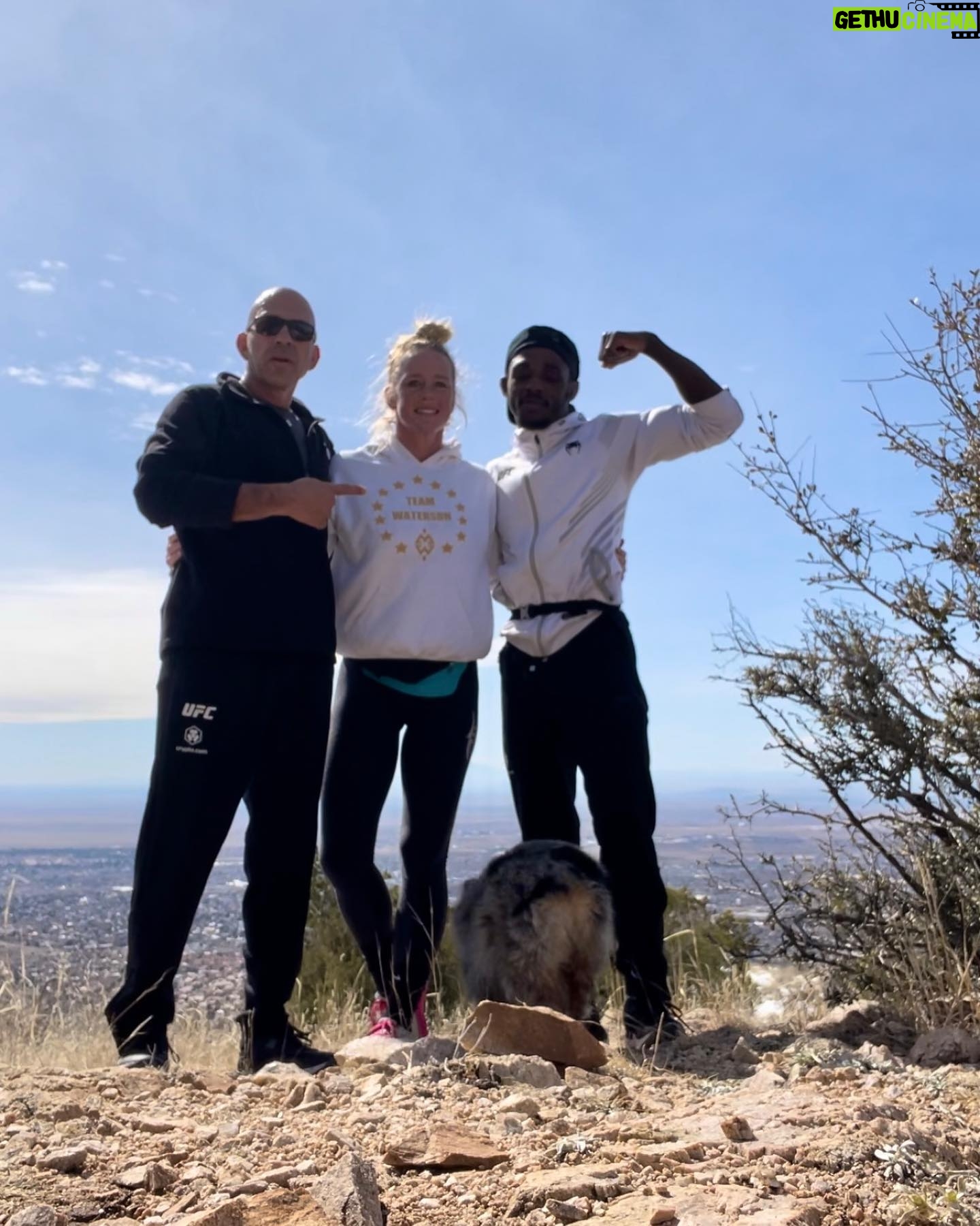 Holly Holm Instagram - @mmacoachwink showed me this run when I was 18. Since then, many have done this run with me. Not so many sign up to do it again. Thanks for the push @da_monster94 @d3defense . It’s always more tolerable with company. Team @jacksonwink_mma