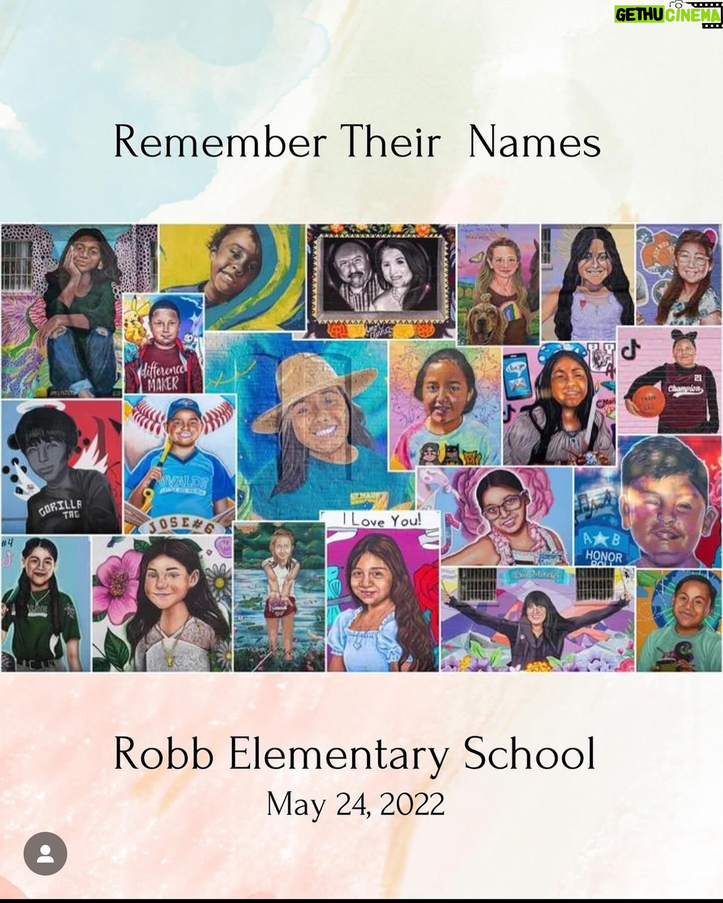 Holly Robinson Peete Instagram - Never Forget #robbelementaryschool ππΎππΎππΎππΎππΎ This community will grieve forever β¦ the lack of gun laws and the lack of law-enforcement aid that day was unacceptable ... sending love to all of those impacted by this horrific tragedy that took so many sweet angels from usπππππ