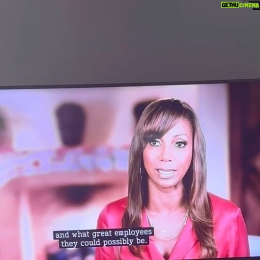 Holly Robinson Peete Instagram - This #autism awareness/ acceptance month we will be highlighting many aspects of the autism journey. Here we connected and brainstormed with our great friend #HollyRod #AngelOnThePath Dr. Pamela Wiley of @laspeechandlanguage! She has been like a mentor and a lighthouse for our family during this journey. #WaybackWednesday #wcw #autismawareness #autismacceptance #autismemployment πππΎπ«ΆπΎ #meetthepeetes #forpeetessake