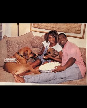 Holly Robinson Peete Instagram - That’s My Pisces Quarterback! Happy Birthday, Hun!! 🎂🎆🎶🏈
All my Love and Devotion is yours always and FO’ EVA! 
Till the RIMS fall off🤣 This 30 plus year journey with you has been a Godsend every last moment. ALL of it. Thank you for continuing to evolve and grow even though you’re an old dog🤣 Most of all thank you for your patience and unconditional love for me and your family—-You are loved and appreciated!! 🎂🎂🎂🎉🎉🎉💕💕💕🙏🏾🙏🏾🙏🏾 @rodneypeete9 #happybirthday #rodneypeete #pisces #piscesseason