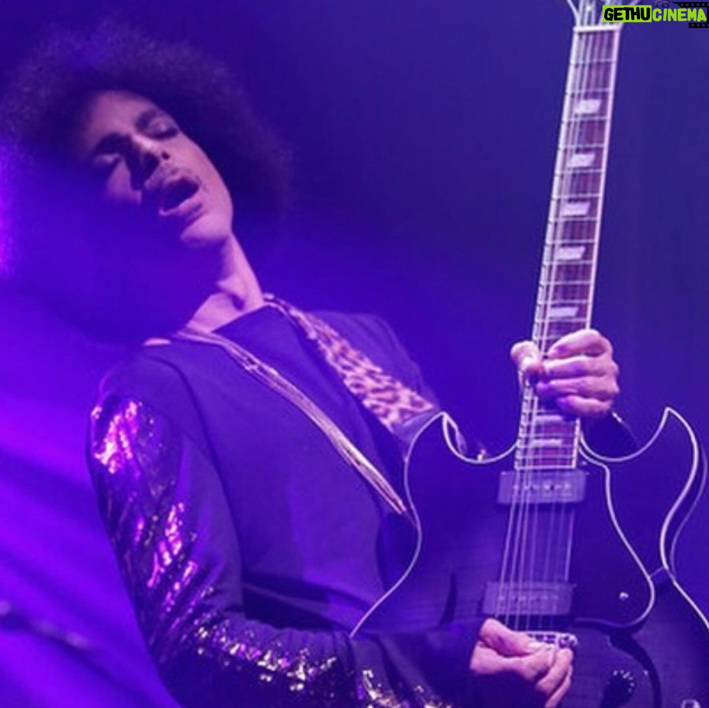 Holly Robinson Peete Instagram - πβοΈππΈ No way itβs been 8 years #RIPPrince