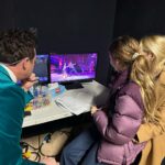 Holly Willoughby Instagram - When mums have to work mother’s day… so lucky to take my mini me with me … @dancingonice 💝🌸✨#dressrehearsal 🤍