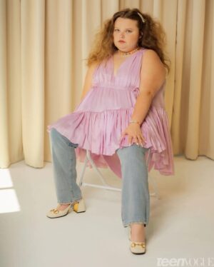 Honey Boo Boo Instagram - OMGG !! I’m soo excited to finally tell everyone that I'm on teen Vogue 💗! this is a dream come true, never in million years would I've thought I was gonna be on teen vouge but look at me now 🥰! I'm so thankful & grateful for this opportunity 💗!! @teenvogue