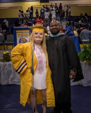 Honey Boo Boo Instagram - I did it yall 🥹!

Despite all the challenges and curveballs, that were thrown my way. I still did it, and I never gave up. There were points in time when I just wanted to give up and just say 🖕🏼 it. ￼ but at no point did I give up I just kept going. I was so happy yesterday. ￼ for myself and my future self, I can’t wait until I can tell everybody in the future about this day, especially my future kids. I did get choked up when they told us to flip our tassels! The whole four years I was in high school I used to always say I can’t wait until I graduate and it’s crazy to think that I actually can say that I graduated high school now. ￼I'm not gonna lie I look at my diploma now and it still feels a little surreal for me to be graduating high school. but I can finally say I DID IT 🥳 & if nobody is proud of me I'm proud of my damn self 💕! Makeup - @jordan.mckenzie5 
Hair - @jhanaecoleman