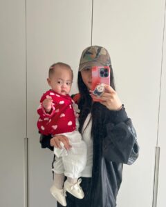 Honey J Instagram - 러브랑 엄마랑👭 등하원룩 모음집💗