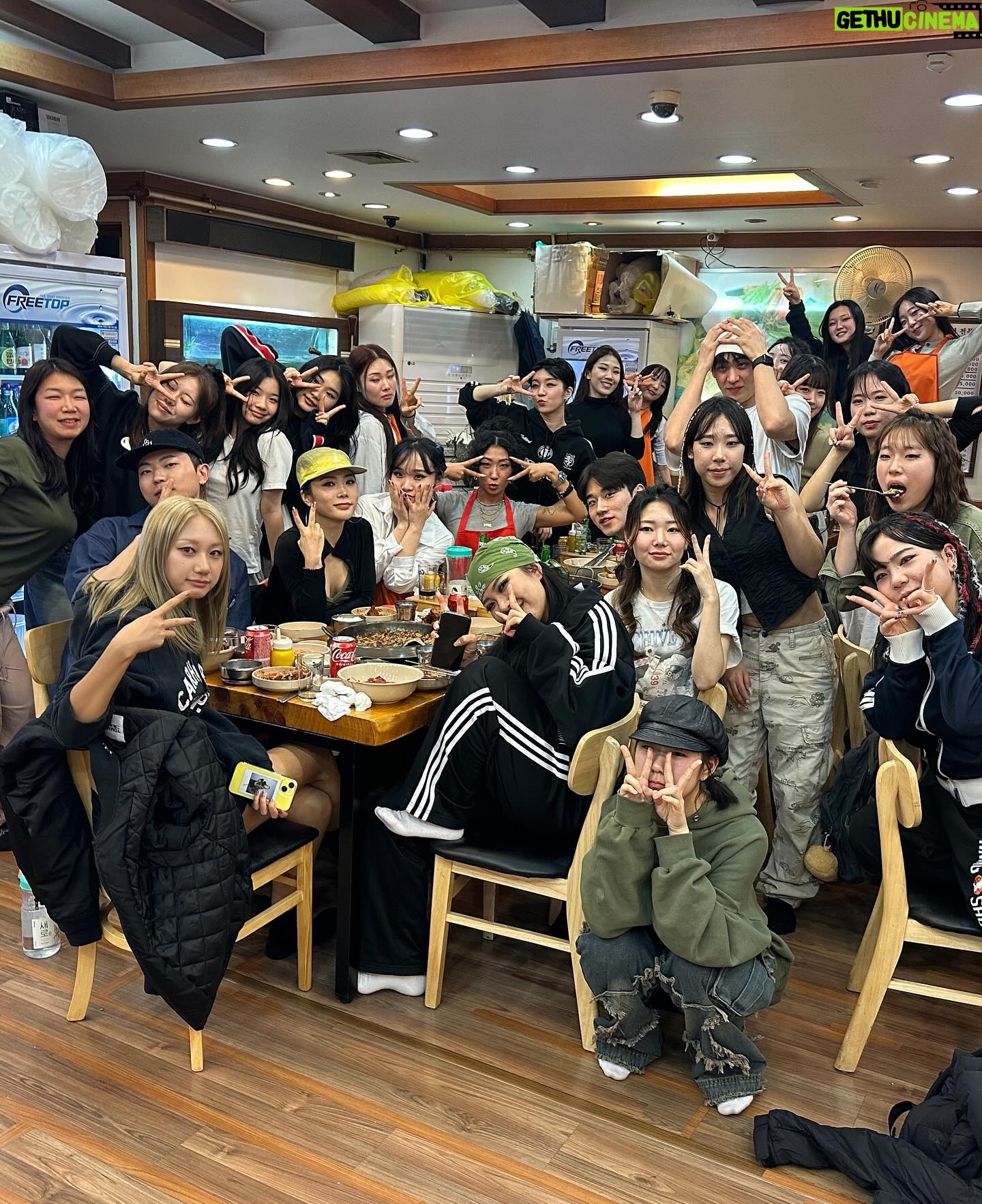 Honey J Instagram - #teamHoneyJ #winterofdream 긴말안할게. 멋있었어 다들. 고맙다 단톡만들면 초대하덩가~~~🙄(💗)