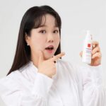 Hong Hyun-hee Instagram - 바이브랩 모델이 되었답니다^^ 출산후 머리카락 바이브랩 덕분에 지켰네요 ㅋㅋㅋㅋㅋㅋㅋㅋㅋㅋㅋㅋㅋㅋㅋㅋㅋㅋㅋㅋㅋㅋㅋㅋㅋ 속눈썹 영양제도 꾸준히 함께 써보아요♡ #눈이예쁜 혀니 @vivelab.kr