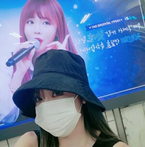 Hong Jin-young Instagram - 제 생일 축하해주셔서 넘넘 감사합니다♡이렇게 또 1년이 훌쩍 지나가버렸네요 앞으로도 지치지않고 열심히하는 모습으로 또 좋은음악으로 꼭 보답할께여 모두모두 진심으로 감사드립니다♡