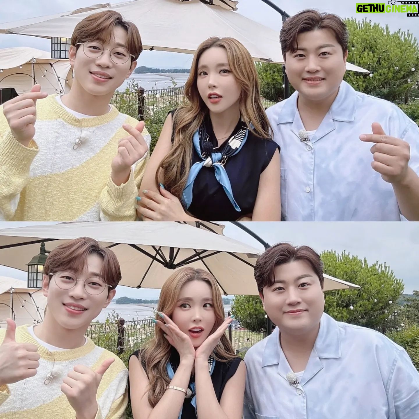Hong Jin-young Instagram - 참 착하고 예쁜동생들^^ 호중이랑 성훈이랑 #주문즉시만들어드립니다 #명곡제작소