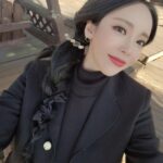Hong Jin-young Instagram - 목폴라의 계절 #따뜨읏☺️