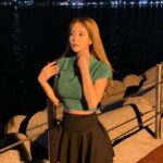 Hong Jin-young Instagram - 아무도없는 조용한 바닷가🐚 #그어딘가쯤