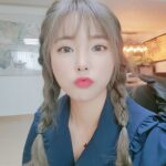 Hong Jin-young Instagram – 오늘방송된 #미우새 셀카놀이 사진몇장 샤르륵ㅋ 모두들 굿밤되세효♡ #각도의중요성✔️ #체크 ㅋ