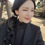 Hong Jin-young Instagram - 목폴라의 계절 #따뜨읏☺️