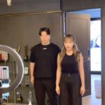 Hong Jin-young Instagram – 저번에 찍었었던 나보다 더 신난 #잘태매니져 ㅋㅋㅋ 오늘은 비가오네욘 여러분들 빗길운전 조심하세요~~^^♡ #스케줄가는중차안에서끄적끄적