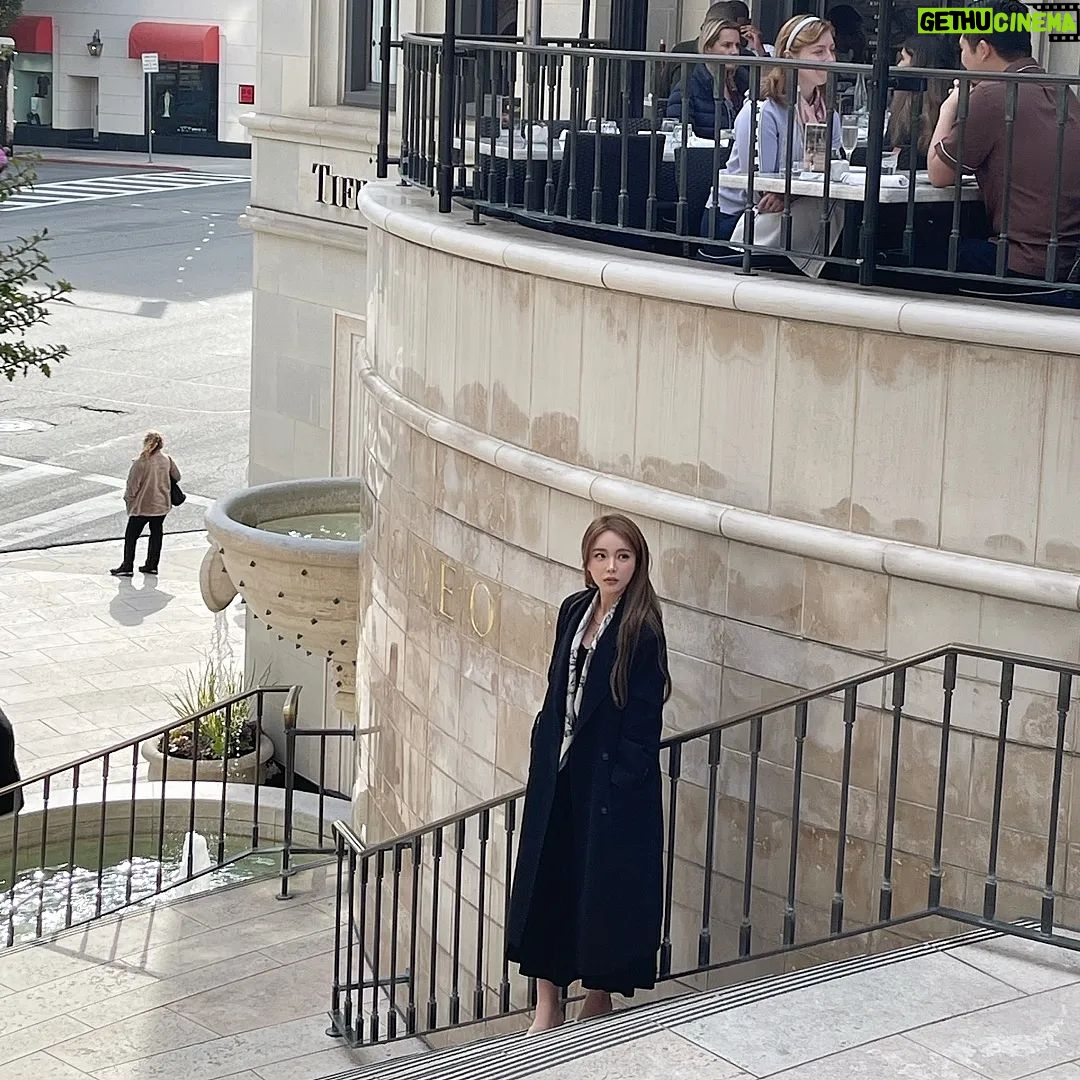Hong Jin-young Instagram - 가는곳이 그냥 #포토존📷 #LA