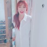 Hong Jin-young Instagram - 촬영듕3 11월2일 새앨범으로 컴백합니다아앙~~~♡ #둑흔 #D-21 #커밍쑨🙊
