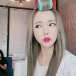 Hong Jin-young Instagram - 왕 #구르프샷 앞머리있는 사람들에게는 없어선 안될템ㅋㅋㅋ앞머리는 #뽕 이 생명이지요? 내노래도 #뽕 앞머리도 #뽕 #뽕인생 ㅋㅋㅋㅋㅋ♡