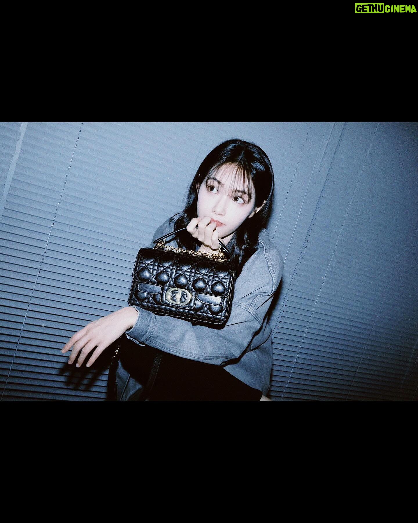 Hong Su-zu - 47.2K Likes - @Dior #ź“ź³ #Dior #DiorSS24
DIOR JOLIE BAG š¤