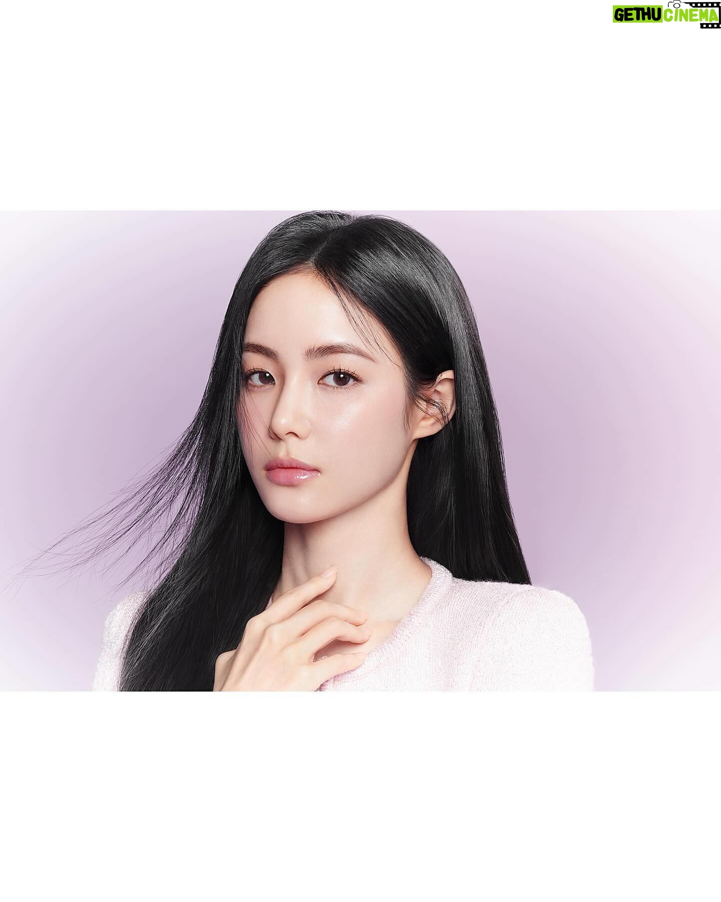 Hong Su-zu - 43.7K Likes - @kundal.official š©·š©·