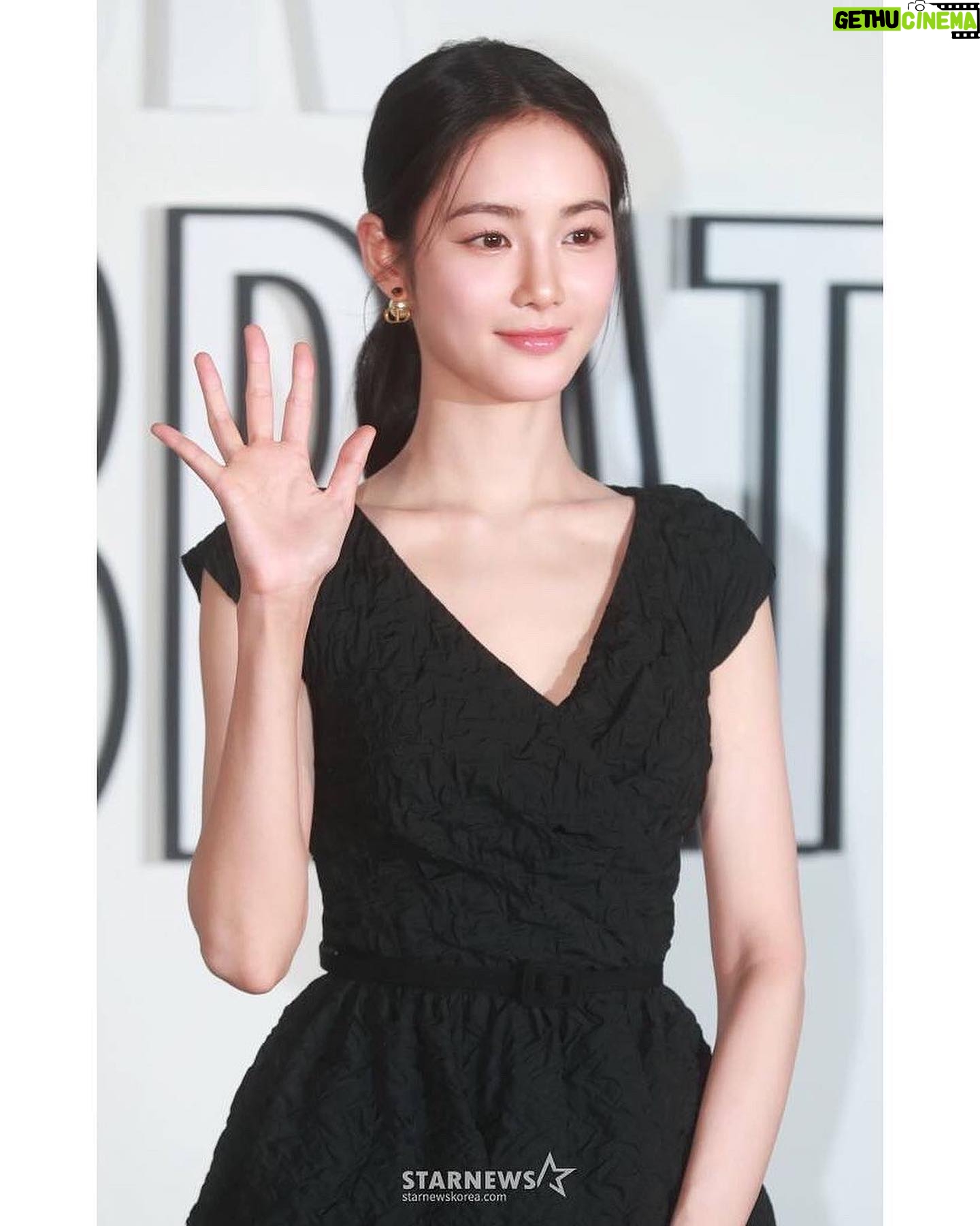 Hong Su-zu - 64.1K Likes - šš»āāļøš¤ššš @dior