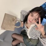 Hong Su-zu Instagram - @Dior #광고 #DiorBookTote #DiorCruise 🦋 New Dior Book Tote in Macrocannage Leather 🤍