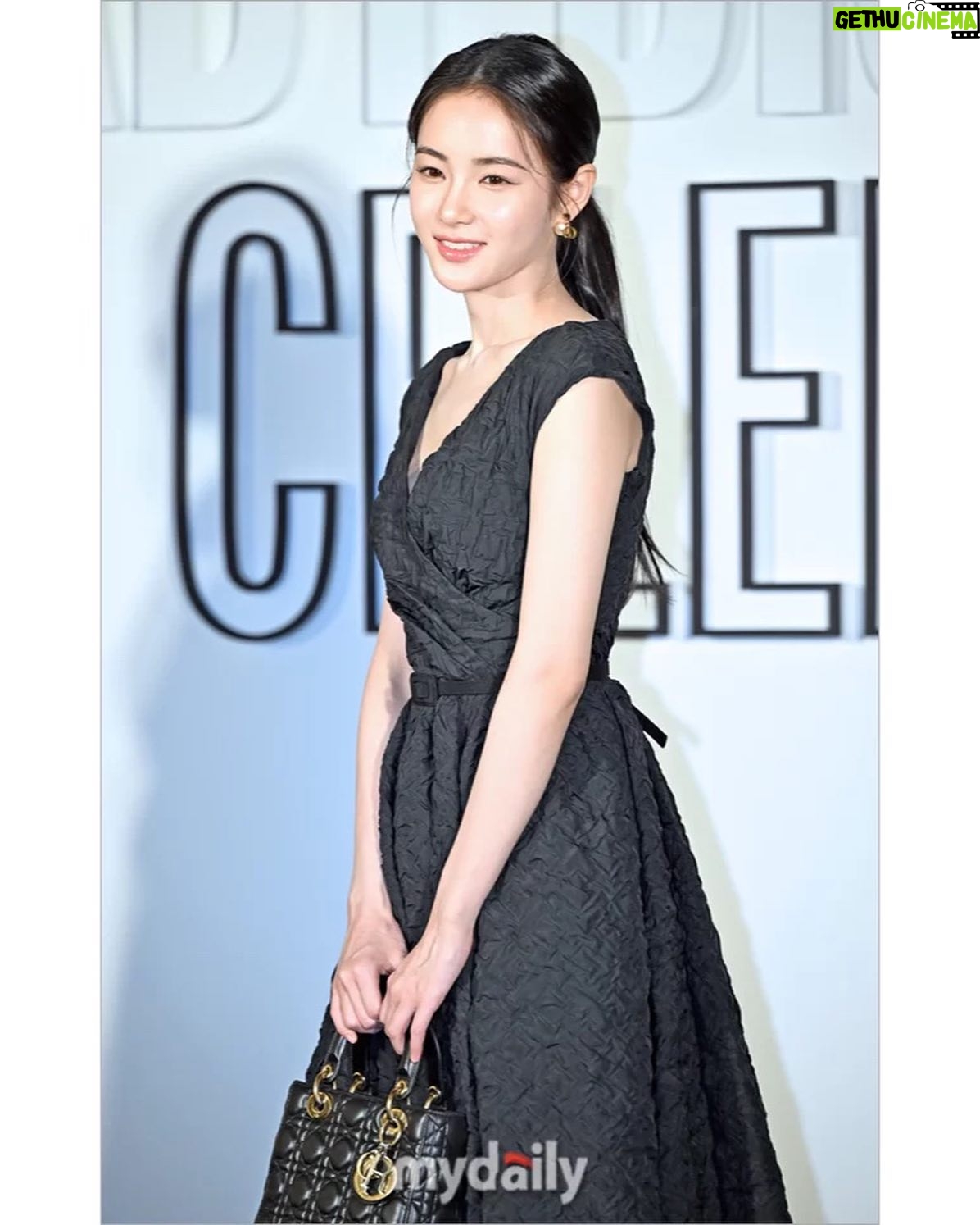 Hong Su-zu - 64.1K Likes - šš»āāļøš¤ššš @dior