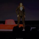 Hony Estrella Instagram - Pero ser mujer es muy difícil… Volvemos a #Escenario360 con mi monólogo #PórtateBien 💥 bajo la dirección de @vicentsant 🎭 Muy feliz de volver y poder seguir contando una historia de una mujer fuerte y valiente que a nadie deja indiferente. Las boletas están a la venta en @ticketmax.com.do 📍 ¿A quiénes veré por allá? 👀
