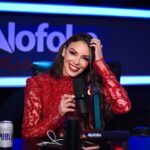 Hony Estrella Instagram - Vestida de rojo para @eledificiorojo ❤️ Que bien me la paso con los chicos de #AlofokeRadioShow, por eso es que me gusta venir aquí porque me paso la mitad de la entrevista riéndome 😂 Gracias chicos por tanto cariño. 👗 | @MichelleReynosoRD 💄 | @elismesa