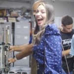 Hony Estrella Instagram – @tonosycolores 

¡Yo ya estoy lista para darle un giro de color a mi hogar! Desde el jueves 14 hasta el sábado 16 de diciembre, en Tonos y Colores, obtienes hasta un 40% de descuento en pinturas, ¡sí, hasta el 40%! Y eso no es todo, también puedes tener un 15% de devolución en entidades financieras participantes. 💳✨

Les detallo sus descuentos imperdibles 👇🏻

✅Hasta un 40% en pinturas Montó.
✅Hasta un 35% en pinturas Tropical.
✅Hasta un 35% en pinturas Popular.
✅Hasta un 30% en pinturas y selladores Lanco.

¿Qué esperas?, visítalos en cualquiera de sus 17 sucursales en todo el país y siguelos para más detalles sobre estas y otras ofertas sorprendentes. ¡Mi casa se va a ver espectacular! 🏡💖