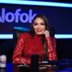 Hony Estrella Instagram - Vestida de rojo para @eledificiorojo ❤️ Que bien me la paso con los chicos de #AlofokeRadioShow, por eso es que me gusta venir aquí porque me paso la mitad de la entrevista riéndome 😂 Gracias chicos por tanto cariño. 👗 | @MichelleReynosoRD 💄 | @elismesa
