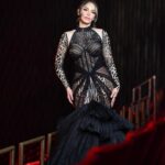 Hony Estrella Instagram - Gracias por tantos mensajes de cariño ❤️ Mi gran logro es hacerlos sentir orgullosos de su Estrella 💥 👗 Diseño | @michellereynosord 💥 Estilismo | @pawlasoto ft @marlonhiraldo 💄 Maquillaje | @elismesa 💇🏼‍♀️ Peinado | @elvirasepulvedahair 📸 Fotografía | @pineboxvs - @Jorge.fsh 👨🏼‍💻CM | @duv.agency