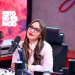 Hony Estrella Instagram - “Nunca llegarás a tu destino si te detienes a tirarle piedras a cada perro que ladre”