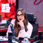 Hony Estrella Instagram - Gracias por la oportunidad @relsantana controlar @estonoesradioshow es maravilloso me retrotrae en el tiempo ⏱️ y recuerdo mis inicios cuando con tan solo 14 años tenia esta responsabilidad con distintos espacios radiales.