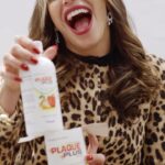 Hony Estrella Instagram - Cuidemos nuestra familia 🫶🏻 plaque plus ayuda a mantener altas nuestras plaquetas y nuestro sistema inmunológico un producto de @laboratoriosrangel ❤️ no permitas que el dengue se te complique.