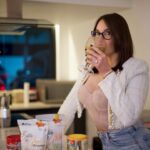 Hony Estrella Instagram – Me encanta esta fibra quemadora 🫶🏻 poder combinarla con ejercicios, dejando de consumir azúcar y tomando agua suficiente durante el día 🤓 pude ir viendo pequeños cambios en mi 💃 puedes consultar en @integralesproeden para adquirir los ricos batidos y las fibras.